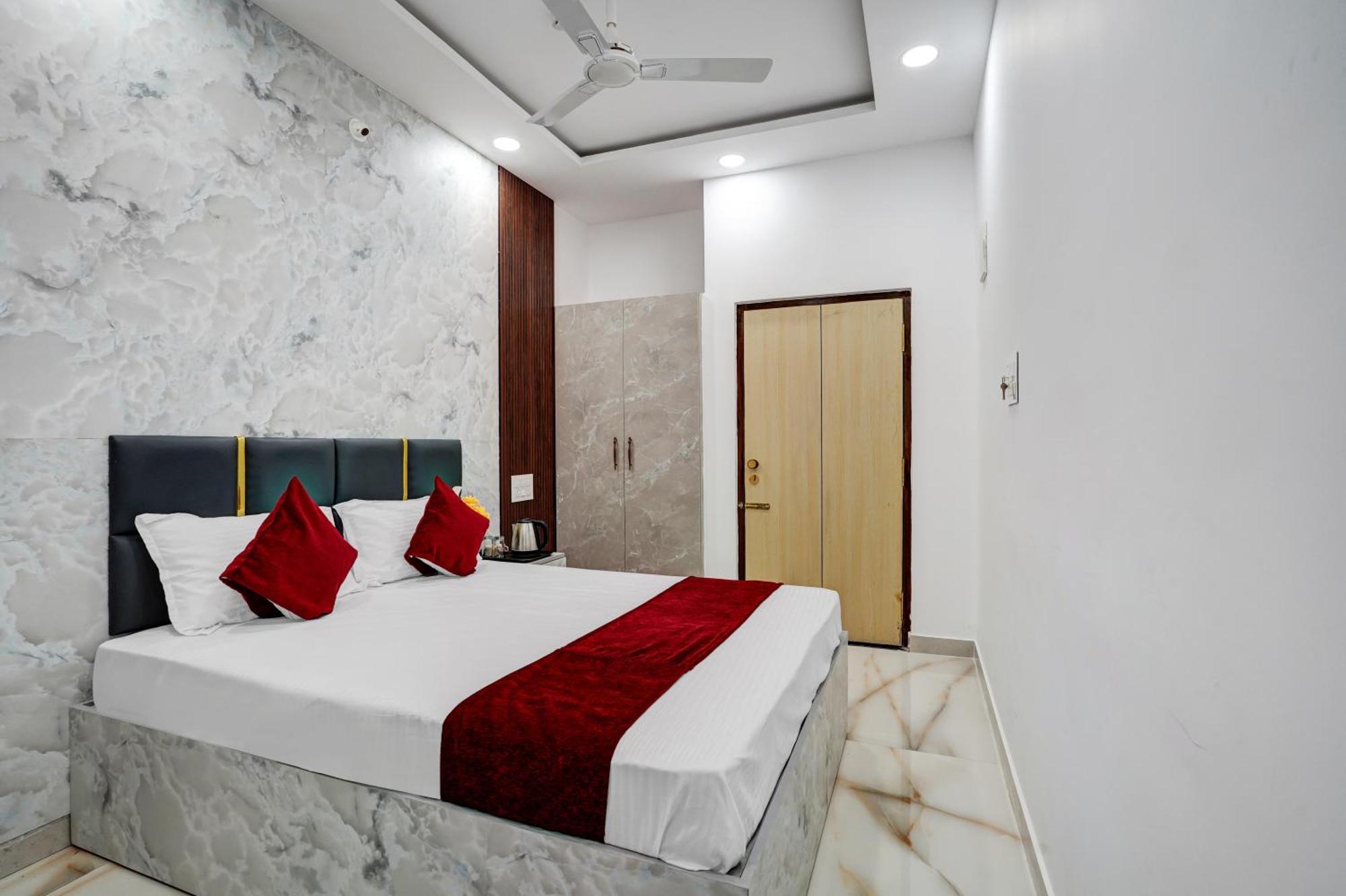Hotel Sky Blue And Suites Bengaluru Zewnętrze zdjęcie